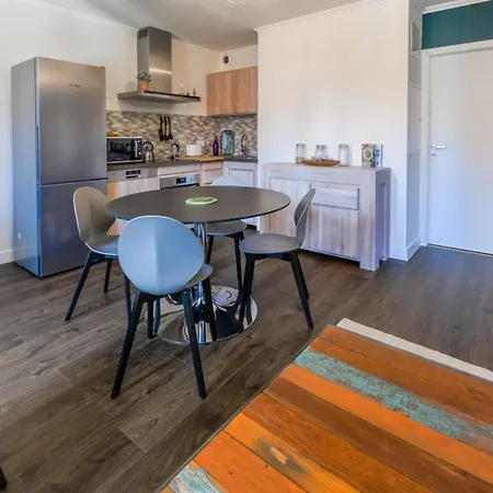 Apartment 3-star Rated In The Heart Of The Old Town With A View Annecy